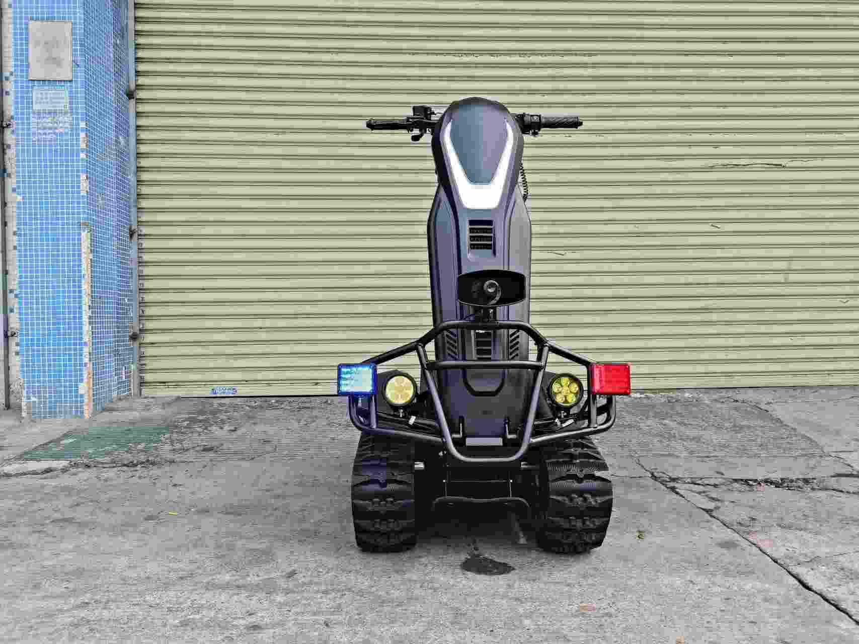 Kendaraan All-Terrain yang inovatif diluncurkan sebagai alat polisi baru
